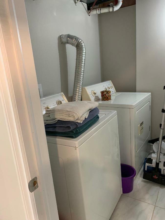 Clean, Beautiful&Modern 2 bedroom apartment Mississauga Buitenkant foto
